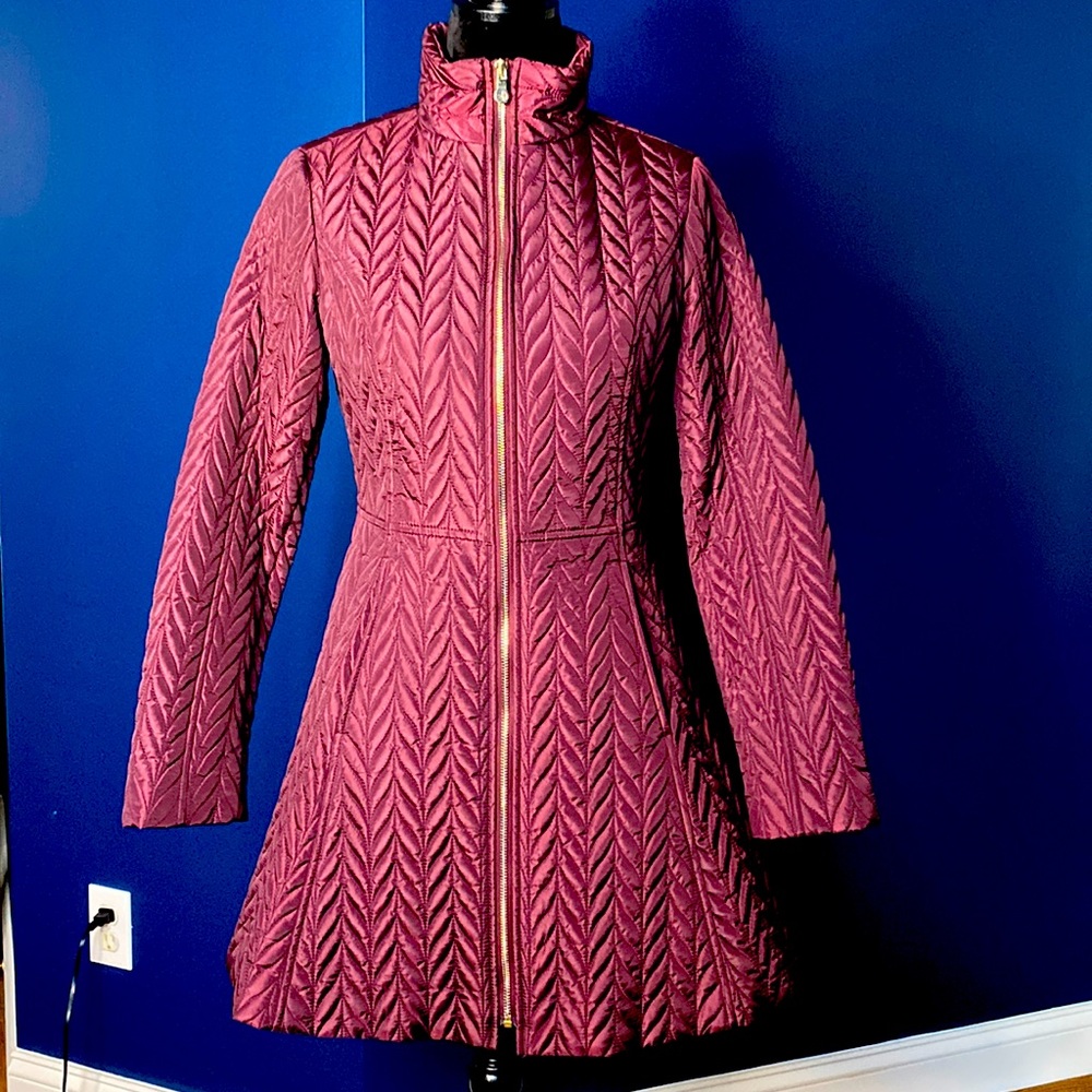 ♠️Kate Spade♠️Quilted XS Jacket Color:Burgundy

▪️Excellent Condition▪️